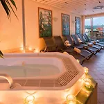 Eifel Hotel Schneider Am Maar Шалькенмерен