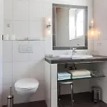 Eifel Schneider Am Maar Schalkenmehren