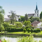 Eifel Hotel Schneider Am Maar Шалькенмерен
