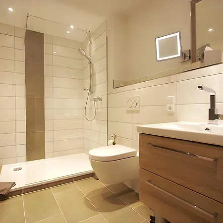 Eifel Schneider Am Maar Gmbh Hotel