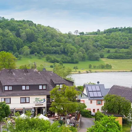 מלון Eifel Schneider Am Maar