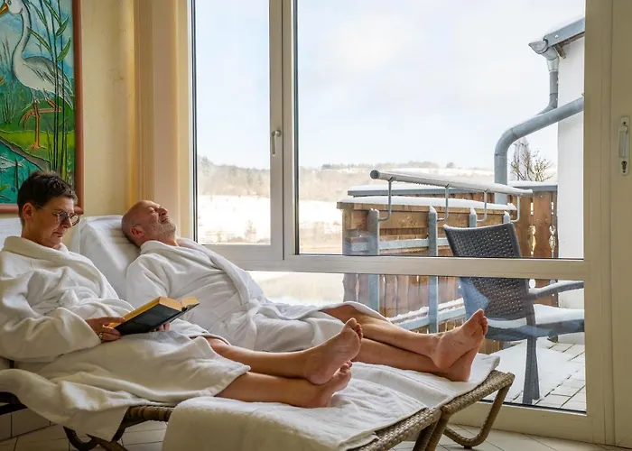 Eifel Hotel Schneider Am Maar 3*