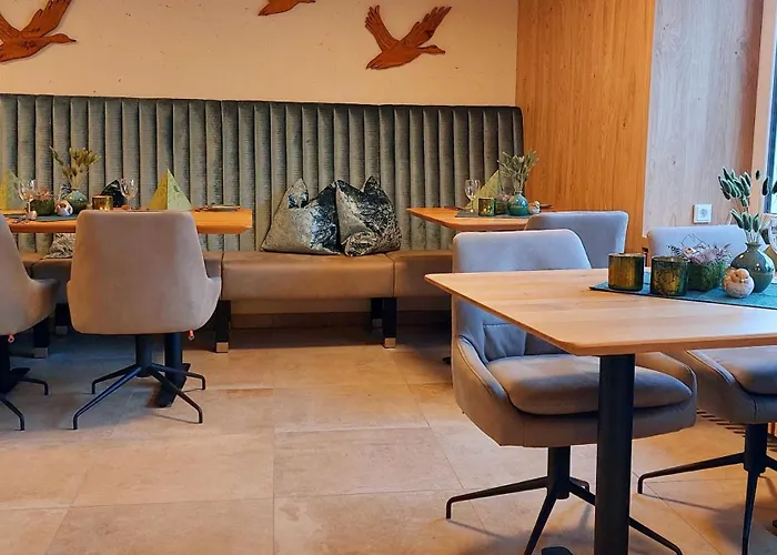 Eifel Schneider Am Maar 3* 샬켄메렌