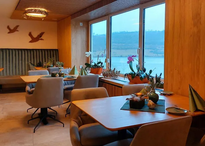 Отель Eifel Hotel Schneider Am Maar